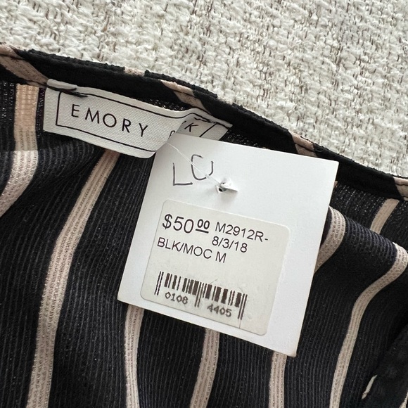 Blu Spero Romper - Picture 4 of 4